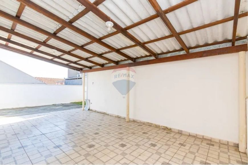 Casa térrea em Condomínio fechado de 58m² com 2 quartos, 1 uma suíte no Bairro Alto.
