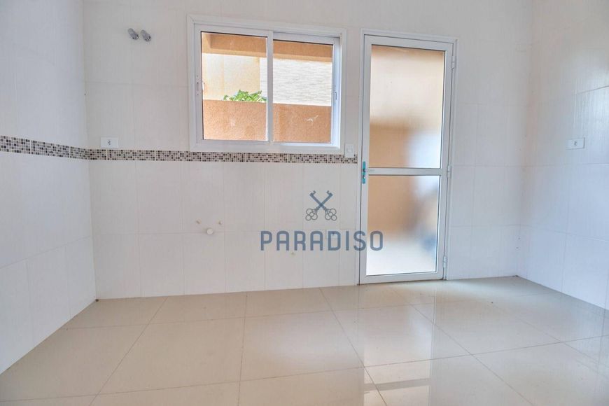 Sobrado com 3 dormitórios à venda, 128 m² por R$ 690.000,00 - São Braz - Curitiba/PR