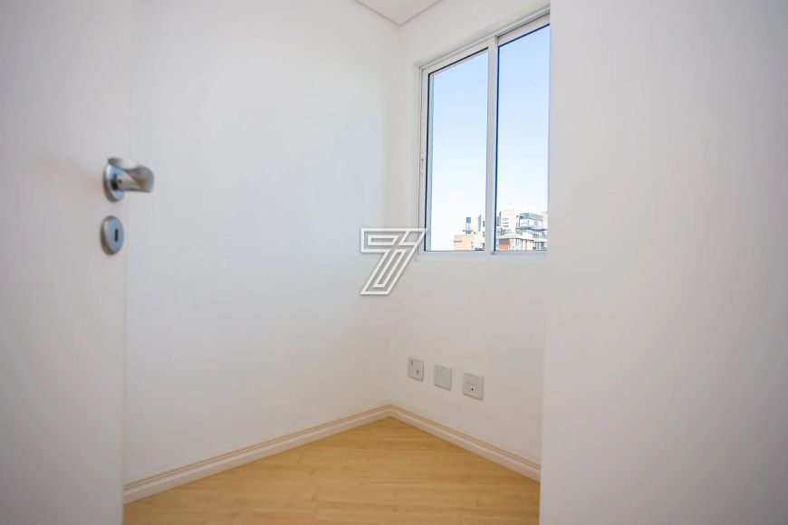 Apartamento a venda Ahu com 145 m2 com 2 suites 2 vagas garagem