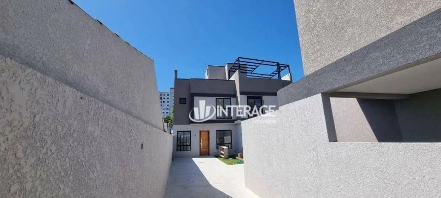 Sobrado com 3 Quartos à venda, 102 m² por R$ 699.000 - Lindóia - Curitiba/PR