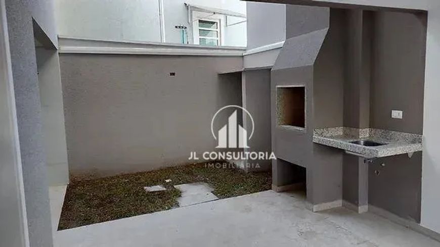 Sobrado com 3 dormitórios à venda, 208 m² por R$ 831.808,00 - Campo Comprido - Curitiba/PR