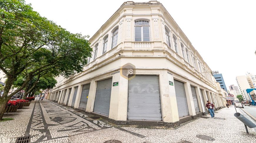 IMÓVEL COMERCIAL NO CENTRO DA CIDADE! Imóvel comercial no centro da cidade - J8