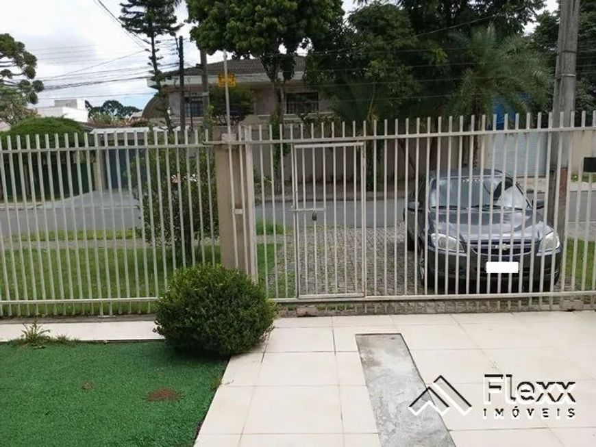 Sobrado com 3 dormitórios à venda, 120 m² por R$ 770.000,00 - Boqueirão - Curitiba/PR
