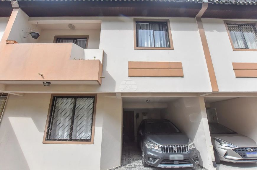 Sobrado para venda tem 127 m² com 3 quartos em Jardim das Américas - Curitiba - PR