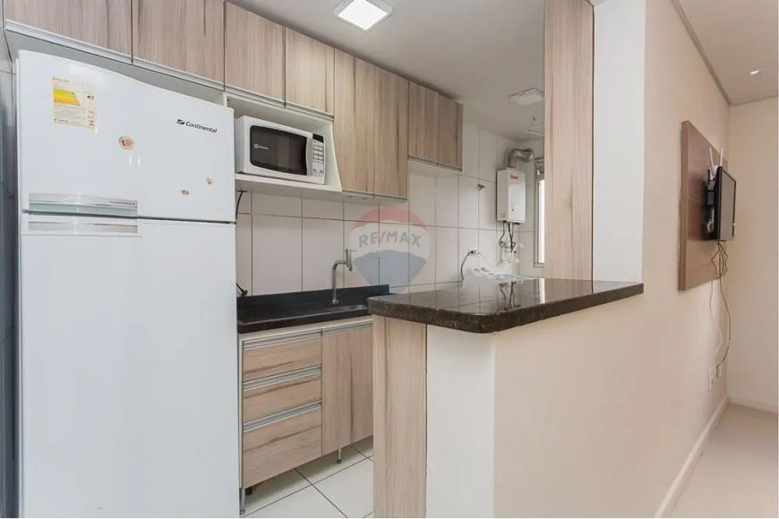Apartamento em Condominio Clube - 2 quartos - 1 suíte - Pinheirinho