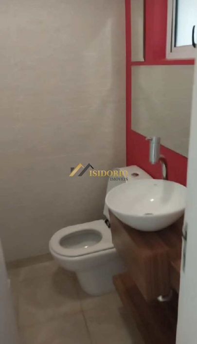 BELO TRIPLEX!! SEMI MOBILIADO, SUÍTE, HIDRO., ÁREA GOURMET