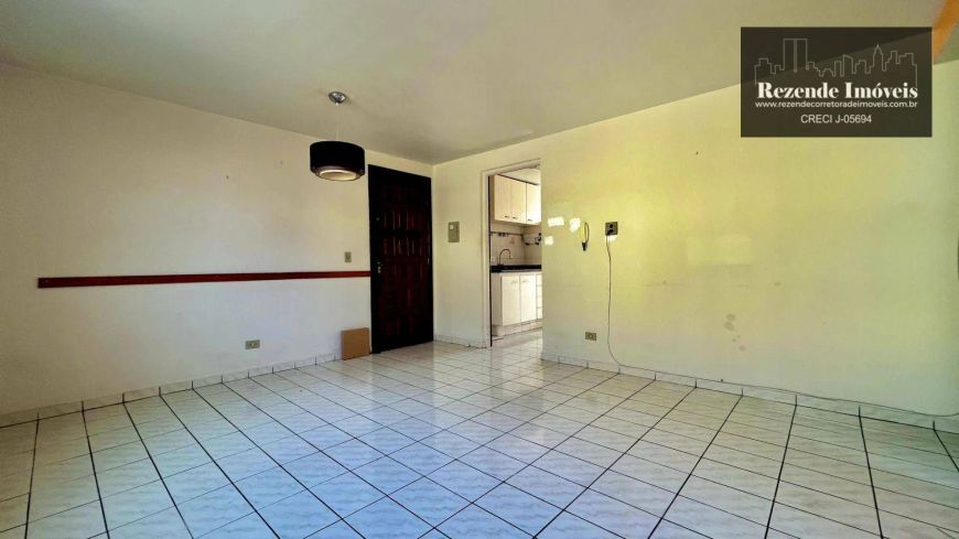 Apartamento com 3 quartos à venda- Santa Cândida - Curitiba/PR