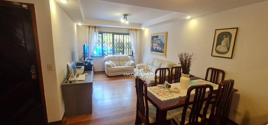 Sobrado com 3 dormitórios à venda, 173 m² por R$ 760.000 - Jardim das Américas - Curitiba/PR