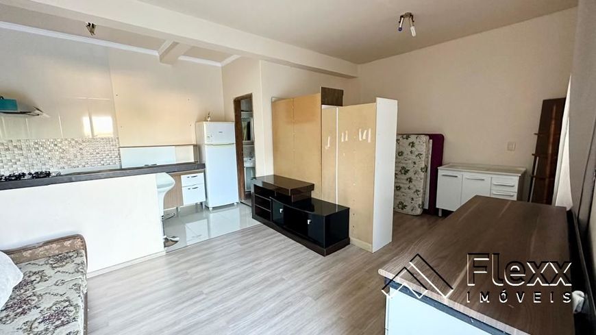 Casa com 3 dormitórios à venda, 182 m² por R$ 635.000,00 - Santo Inácio - Curitiba/PR