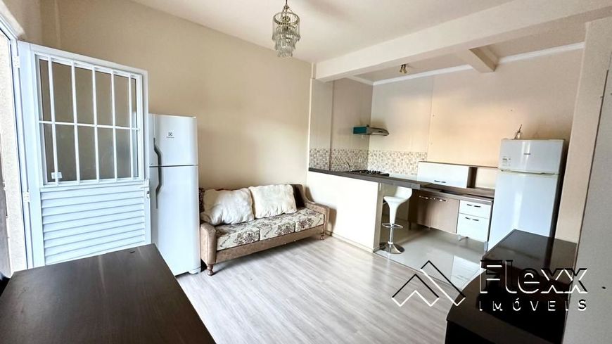 Casa com 3 dormitórios à venda, 182 m² por R$ 635.000,00 - Santo Inácio - Curitiba/PR