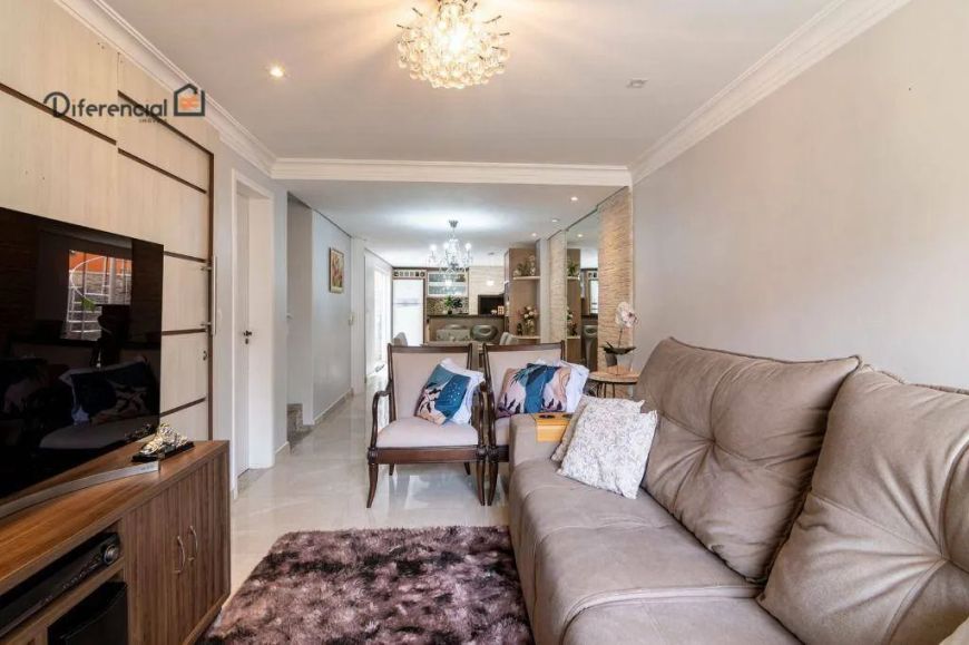 Sobrado com 4 dormitórios à venda, 121 m² por R$ 890.000,00 - Uberaba - Curitiba/PR