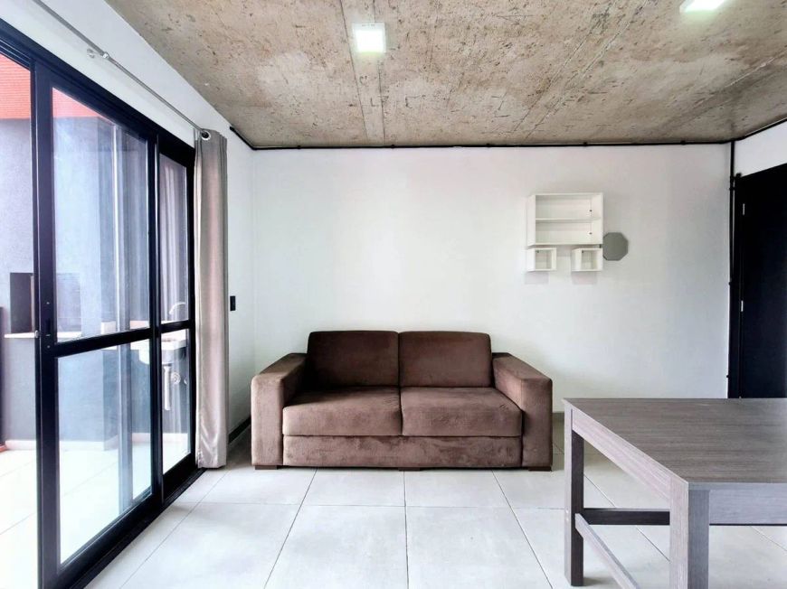 Apartamento 1 Dormitório, 33 m², aluguel de R$ 2.100 + Taxas - Prado Velho, Curitiba (PR)