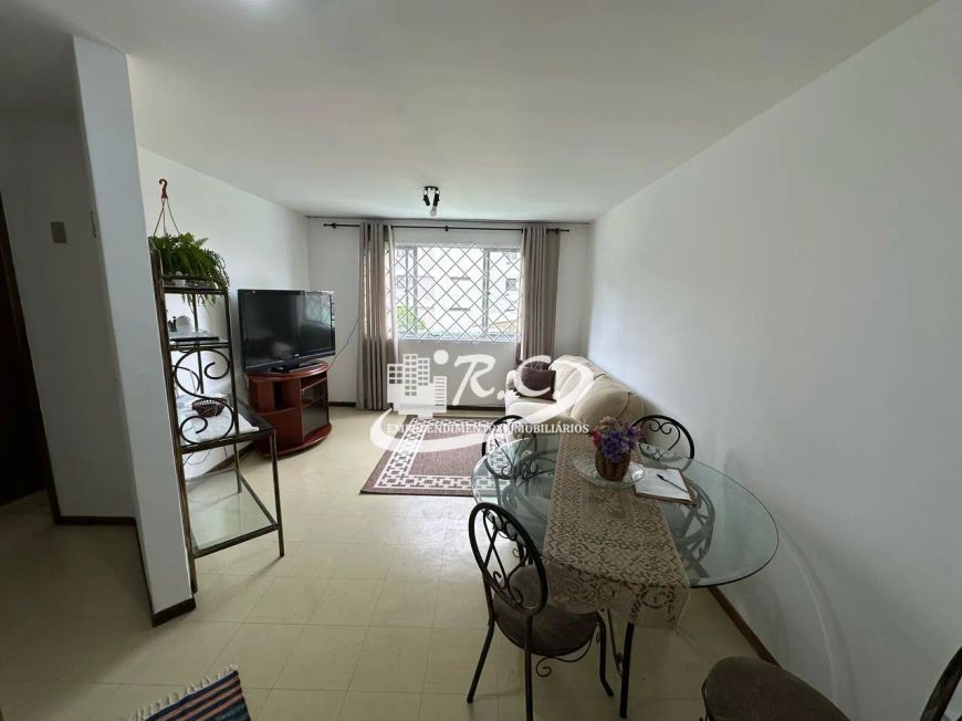 RC Imóveis vende apartamento no Novo Mundo