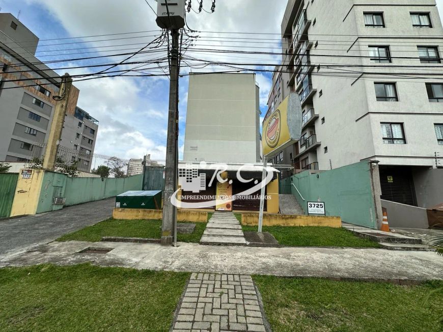 RC Imóveis vende apartamento no Novo Mundo