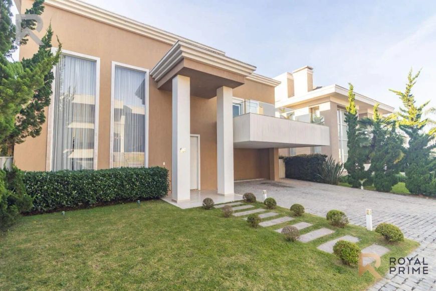 Casa Alto Padrão em Condomínio, Mobiliada, com Jardim, Piscina e 3 suítes à venda - 420m2 - Campo Co