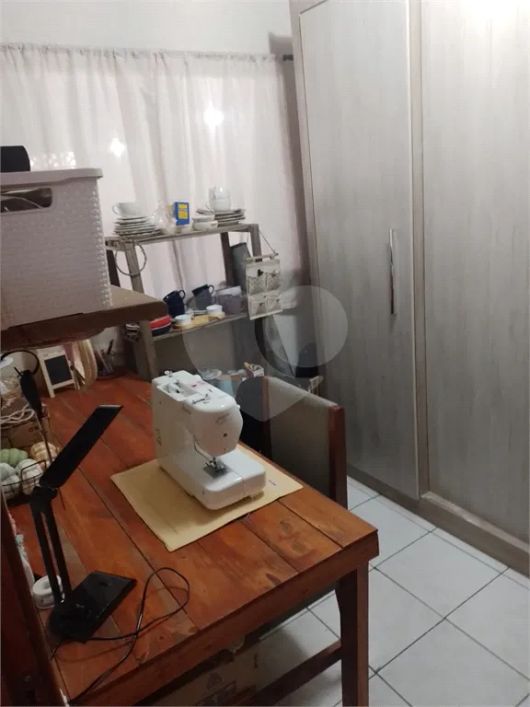 Casa de vila com 3 quartos à venda em Cidade Industrial - PR