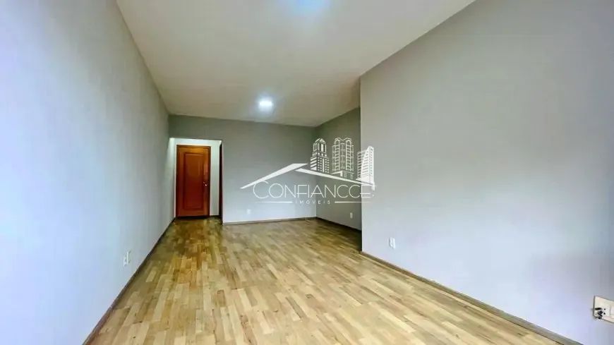 Apartamento 3 Quartos para alugar em Bigorrilho, Champagnat Curitiba - PR | Confiancce Imóveis