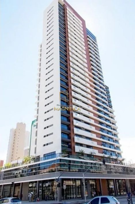 CONJUNTO/SALA COMERCIAL à venda por R$ 451.557,12 no bairro Centro - CURITIBA / PR