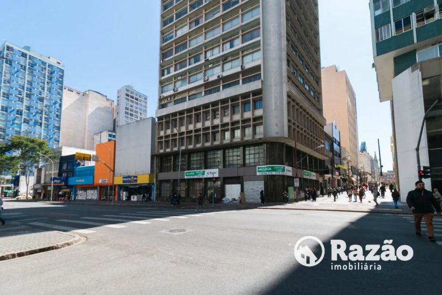 Sala/Conjunto Comercial no Centro de 193,98 m² - 04835.003-RZ