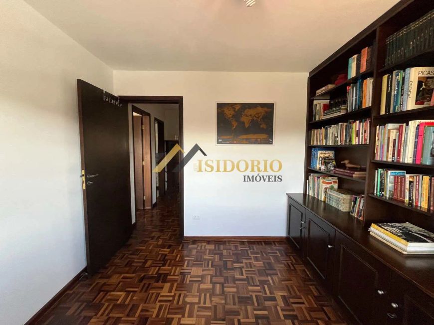 EXCELENTE SOBRADO! 04 QTOS., SUÍTE, SACADA, ÁREA GOURMET