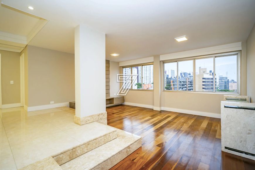 Apartamento todo reformado à venda 142 m - 3 quartos -Batel - Curitiba - PR