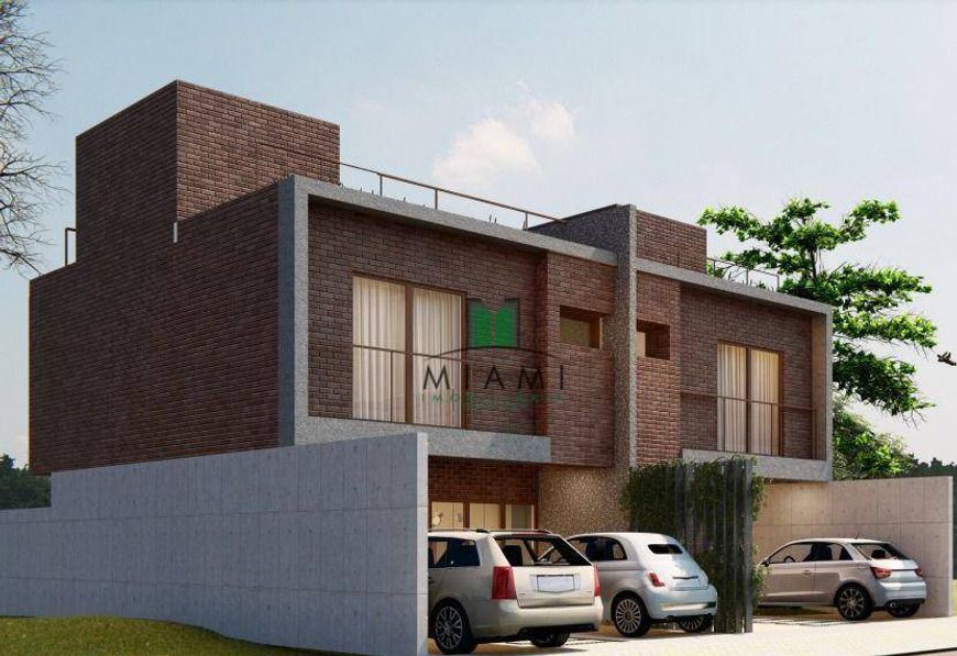 Sobrado com 3 dormitórios à venda, 167 m² por R$ 750.000,00 - Xaxim - Curitiba/PR