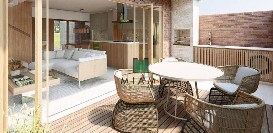 Sobrado com 3 dormitórios à venda, 167 m² por R$ 750.000,00 - Xaxim - Curitiba/PR