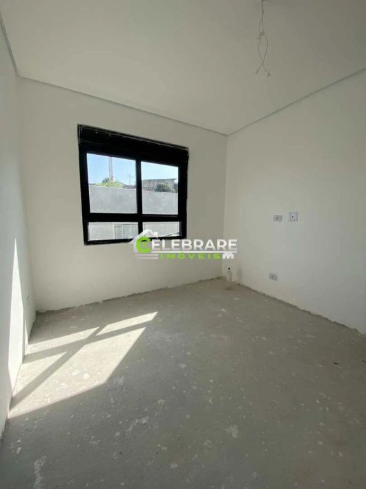 TRIPLEX NOVO NO BAIRRO ALTO! 03 QTS,SUÍTE,TERRAÇO,CHURRASQUEIRA