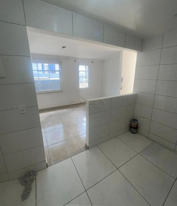 Apartamento localizado próximo ao terminal do Campo Comprido, com 2 dormitórios - 43m2