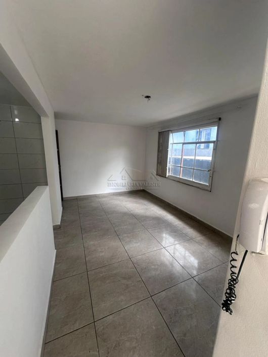 Apartamento localizado próximo ao terminal do Campo Comprido, com 2 dormitórios - 43m2