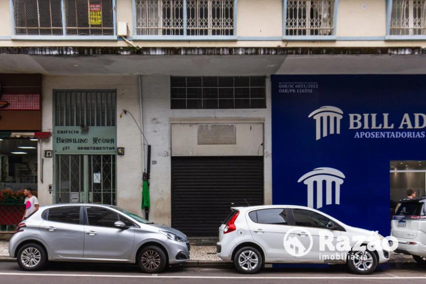 LOJA NO CENTRO COM ÁREA TOTAL 204,86m² - REF 5974-RAZÃO
