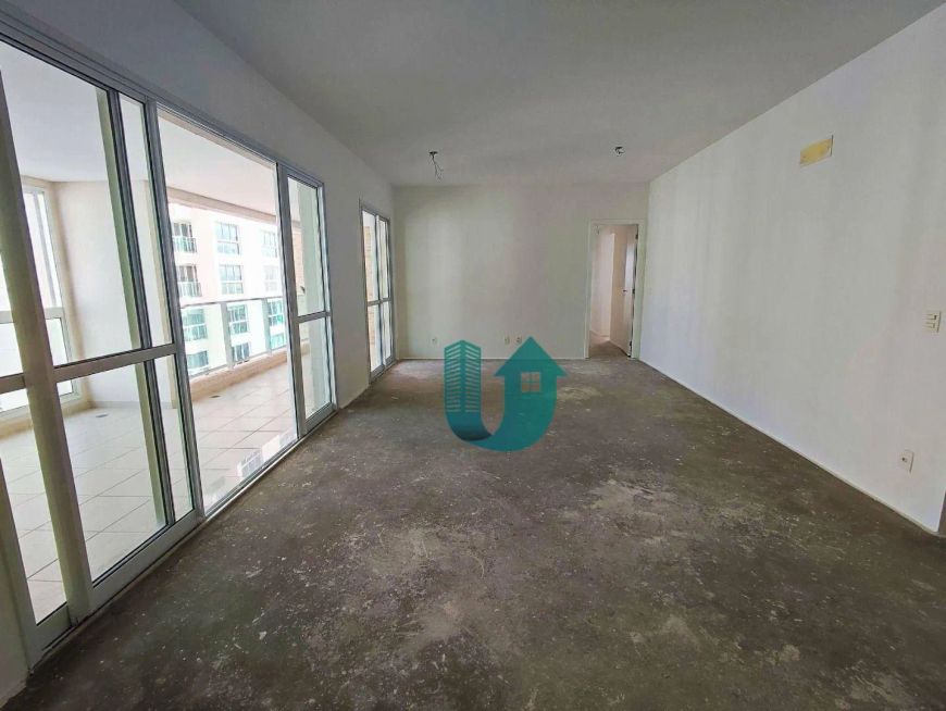 Apartamento amplo em clube - 4 quartos com 2 suites, 2 vagas - Ecoville