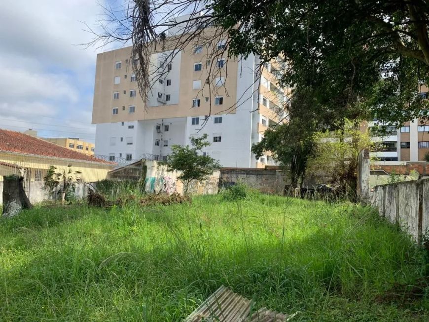 Terreno no bairro Mercês