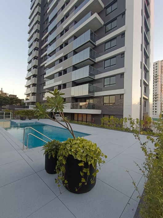 Apartamento Cobertura Duplex em Cabral com 165m² privativos