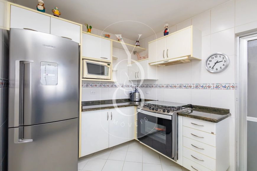 APARTAMENTO ESTILOSO COM 4 QUARTOS NO ALTO DA XV!