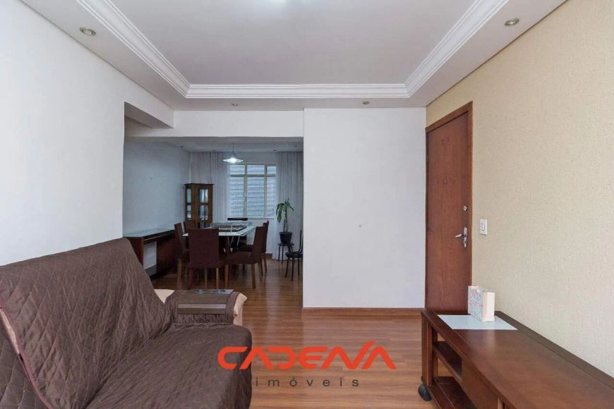 Apartamento com 3 quartos e 1 vaga para aluguel no Batel