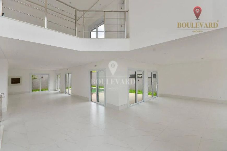Casa no Condomínio Barigui Park Royalle com 3 suítes à venda, 380 m² por R$ 3.990.000 - Santo Inácio