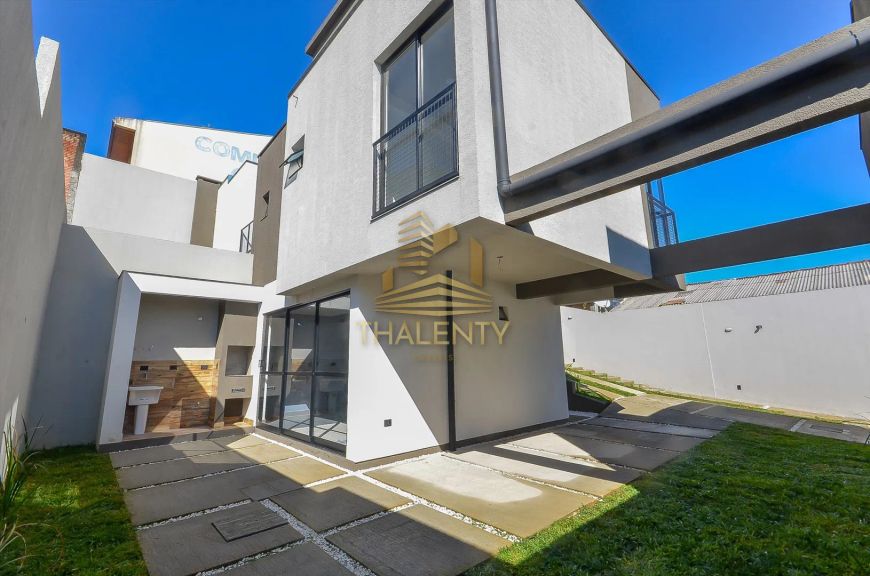 SOBRADO EM CONDOMÍNIO com 3 dormitórios à venda por R$ 499.900,00 no bairro Santa Cândida - CURITIBA