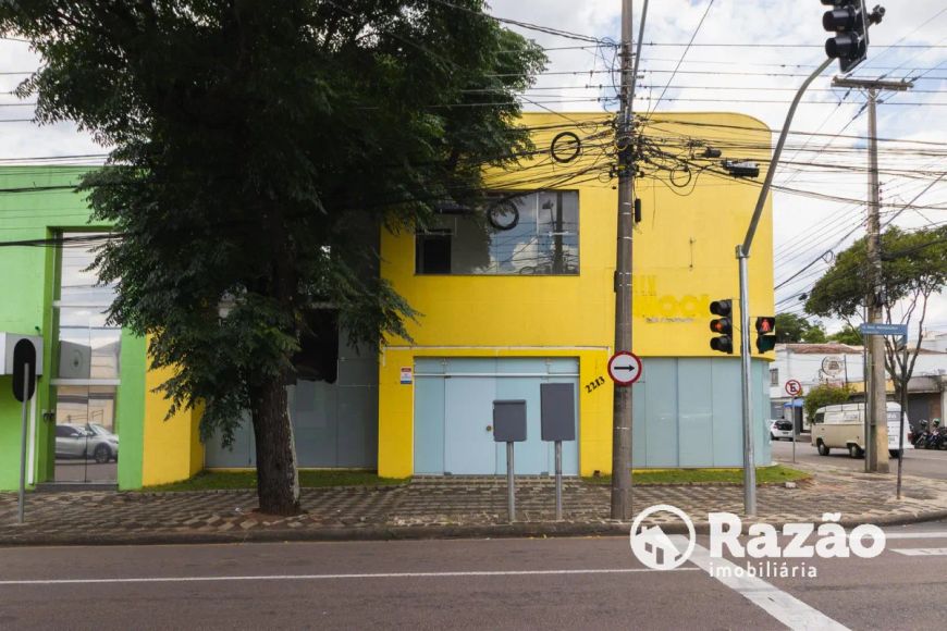 LOJA COM ÁREA TOTAL 449,46m² - REBOUÇAS - REF 5485-RAZÃO