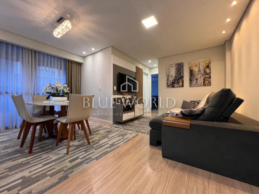 Apartamento com elevador, 70m², 2 quartos no Guabirotuba