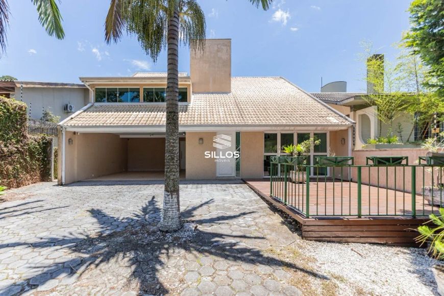 Casa à venda com 4 quartos no Tarumã - Curitiba