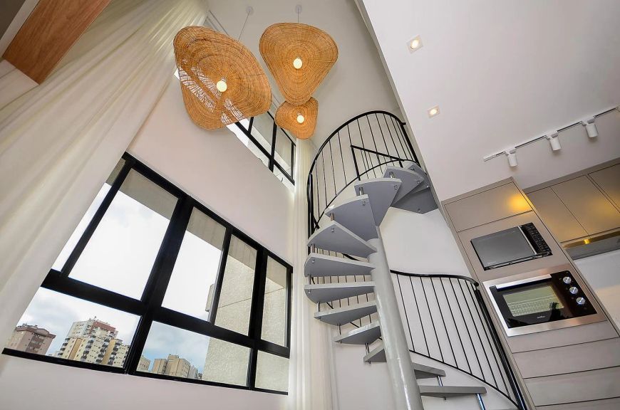 Loft Duplex para Locação Semi Mobiliado - ÁGUA VERDE/CURITIBA