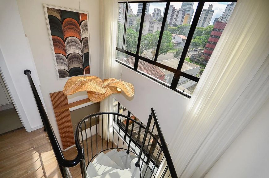Loft Duplex para Locação Semi Mobiliado - ÁGUA VERDE/CURITIBA