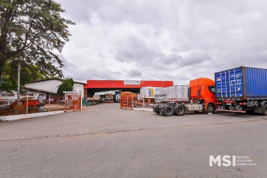 Terreno à venda de 4400 m² - Cidade Industrial - Curitiba/PR