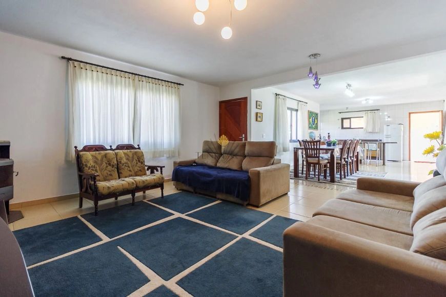 Casa com 3 quartos à venda, 297 m por R 1.490.000 - Uberaba - Curitiba PR