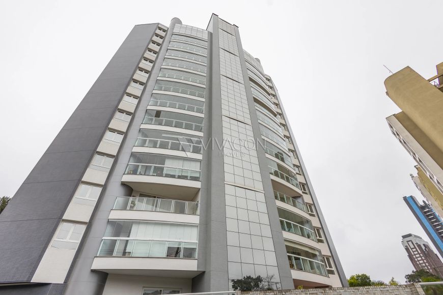 More de forma Sofisticada e Elegante em um empreendimento Moderno e Confortável.3 Suítes em 160m² no