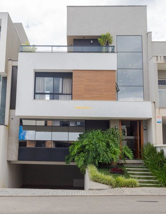 Casa de Luxo no Boulevard Boa Vista: 3 Quartos, Suíte Master com Closet