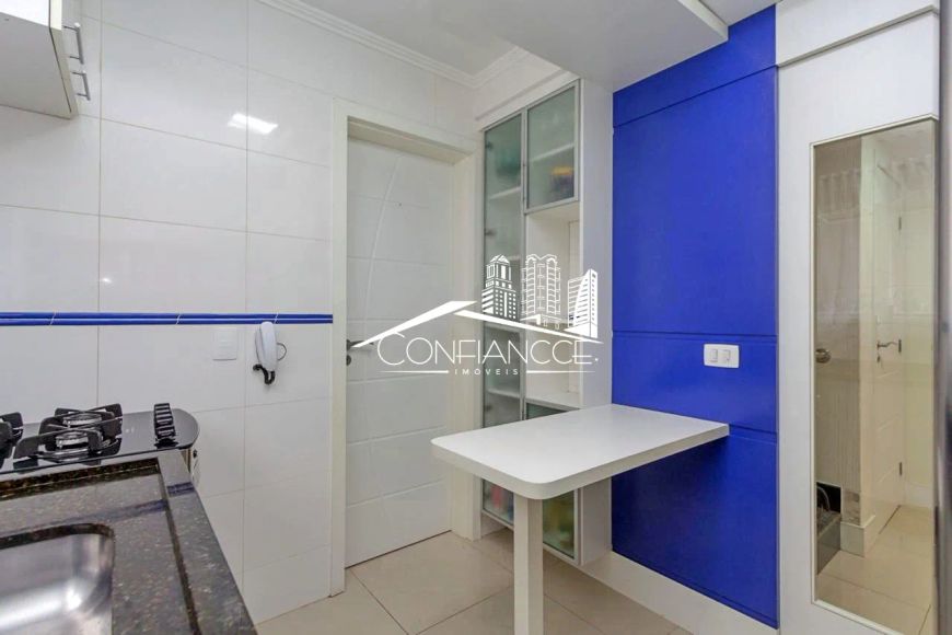 Casa com 3 quartos para alugar em Santo Inácio, Curitiba - PR | Confiancce Imóveis