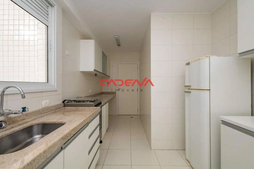 Incrível apartamento 4 quartos e 2 vagas para aluguel no Batel