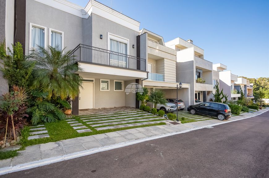Casa de condomínio sobrado para venda tem 188 m² com 3 quartos